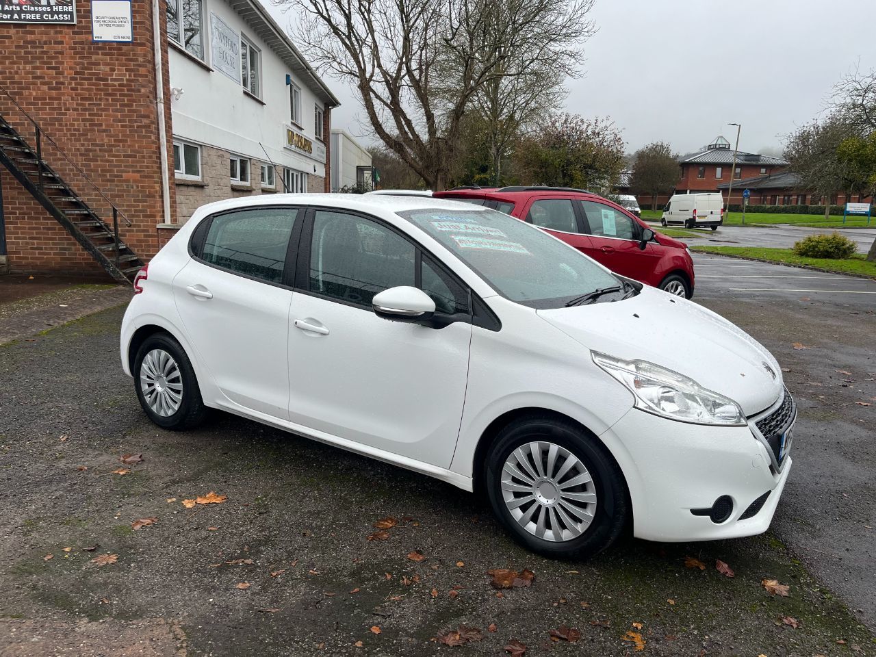 2013 Peugeot 208